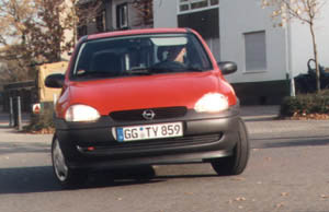 corsa-2.jpg (29122 Byte)