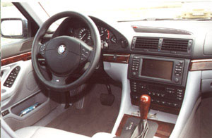 bmw7er-6.jpg (28747 Byte)