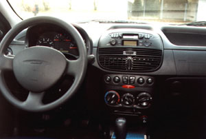 punto-6.jpg (29516 Byte)