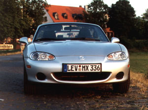 mx5-4.jpg (42880 Byte)