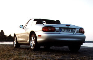 mx5-7.jpg (25394 Byte)