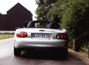 mx5-8.jpg (35796 Byte)